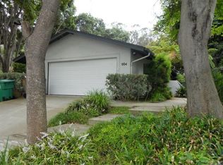 904 W Victoria St, Santa Barbara, CA 93101