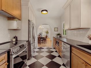 5650 Poppleton Ave, Omaha, NE 68106