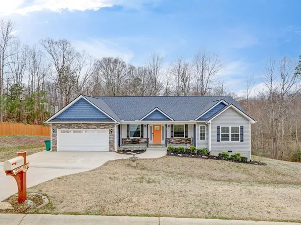 329 Deer Trail Ln, Woodruff, SC 29388