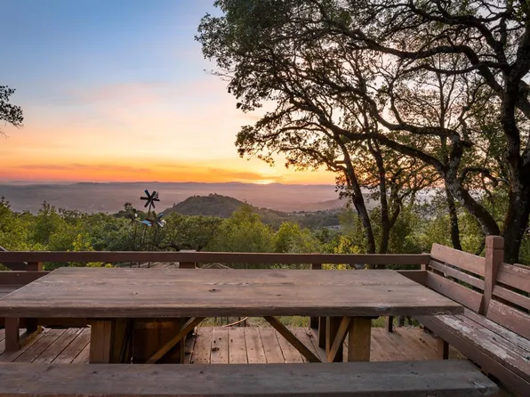 2955 Sonoma Mountain Road, Petaluma, CA 94954