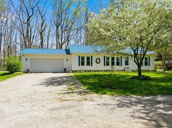 3410 N Pressler Dr, Warsaw, IN 46582