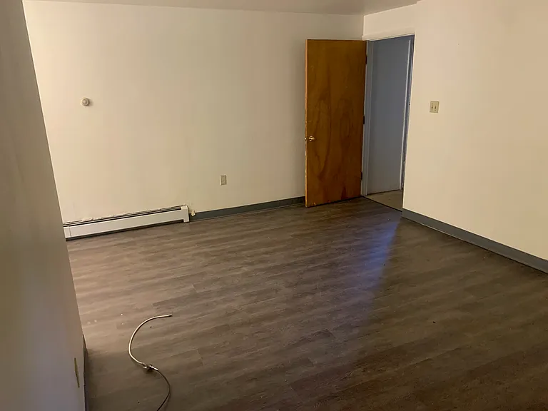 309 Edgewood Ave #I — Photo 4