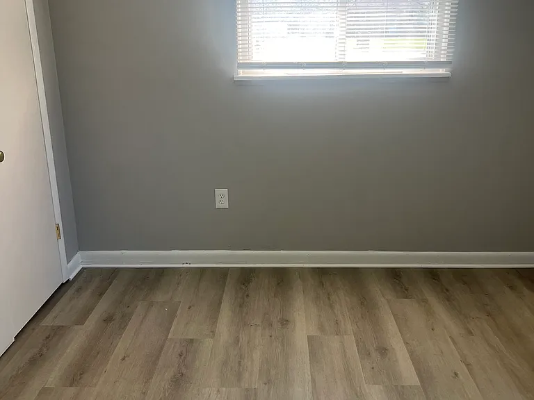 14490 Ordner Dr — Photo 10