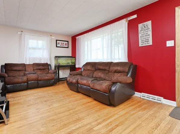 1105 Creek Rd, Bellmawr, NJ 08031