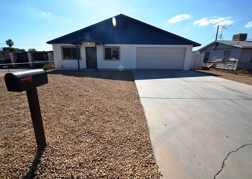 1st image of 4822 S 35th Dr