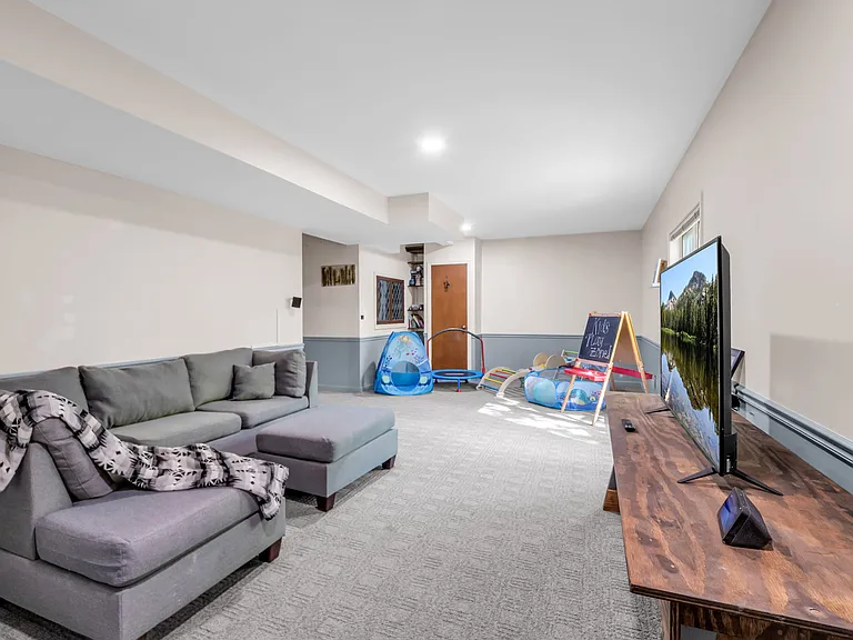 140 Ridgeview Dr — Photo 39