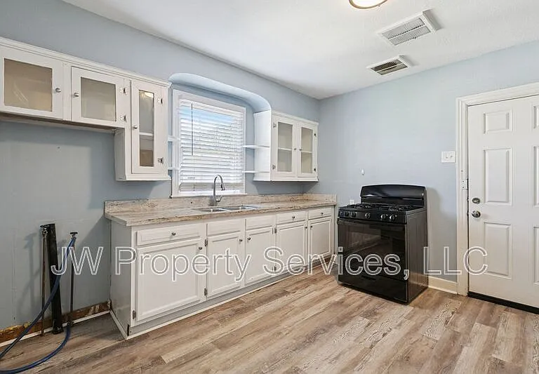 1540 Richland Rd — Photo 10