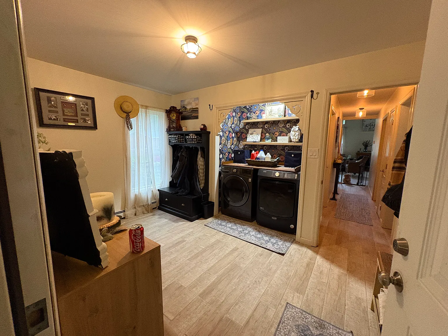 3 bed, 1250 sqft, $4,500 — Photo 4