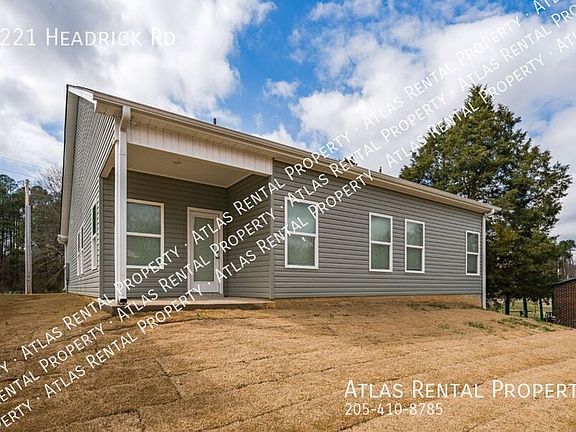 3rd image of 2221 Headrick Rd