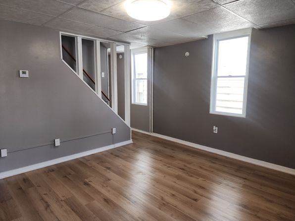 834 North Ave