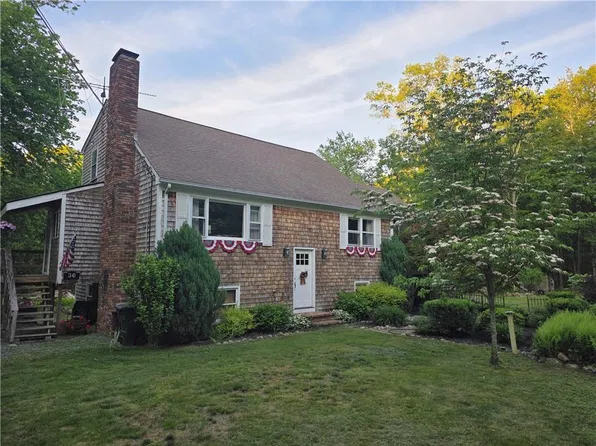 36 White Oak Dr, Richmond, RI 02898