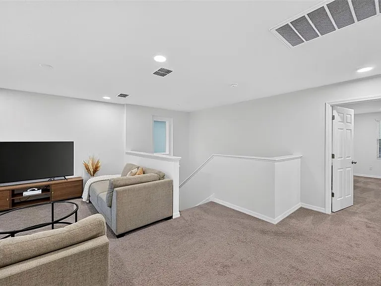 31903 Sapna Chime Dr — Photo 32