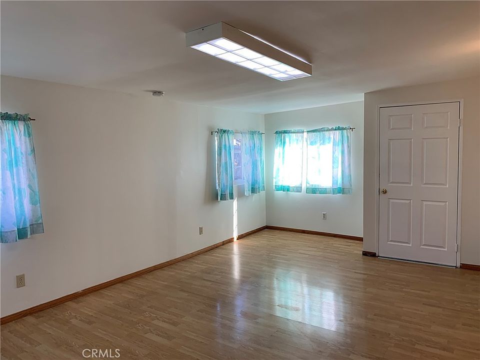 1st image of 18233 Bellorita St #18233