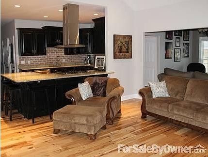 Open floor plan for entertaining!