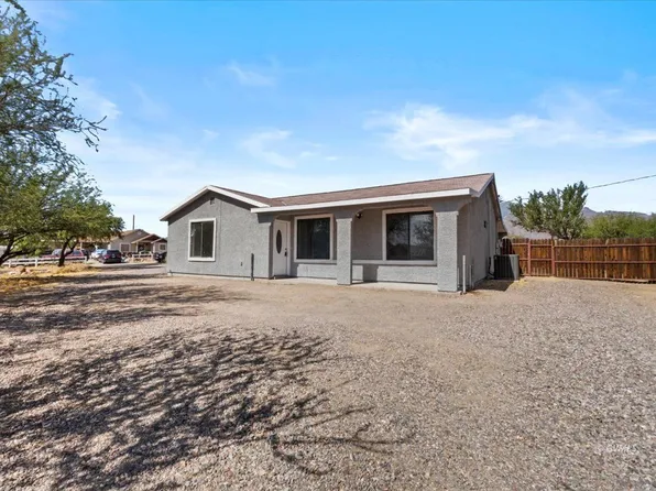 114 E Doggie Dr, Safford, AZ 85546