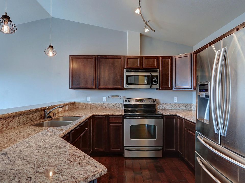 Gourmet Kitchen