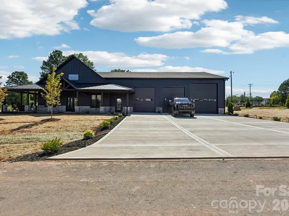 108 Winners Cir #5, Mooresville, NC 28117