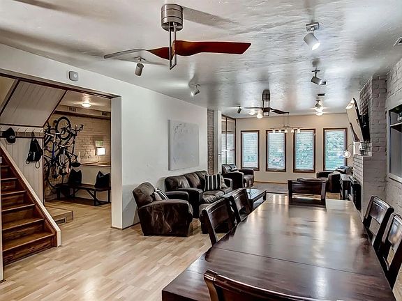 4th image of 3934 Ivanhoe Ave