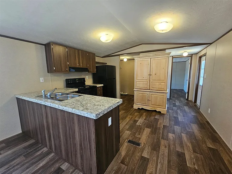 16299 Crockett Martin Estates Dr — Photo 14