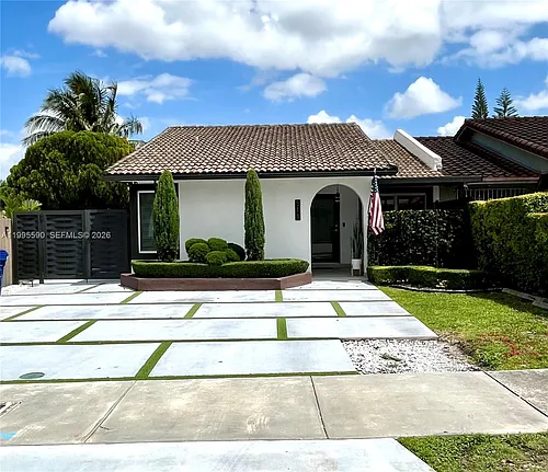 511 SW 115th Ave Photo 1