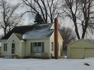 1010 6th Ave, Mountain Lake, MN 56159