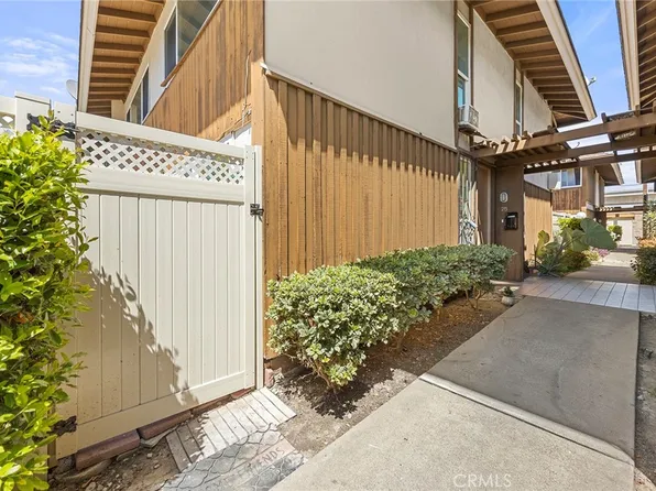 15500 Tustin Vlg, Tustin, CA 92780