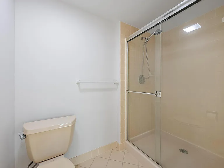 601 S Seas Dr #106 — Photo 17