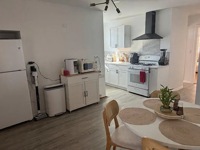 1241 S 56th Ct #2 — Photo 9