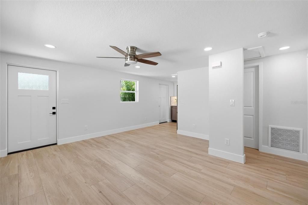 1802 Robinhood St, Sarasota, FL - View 5