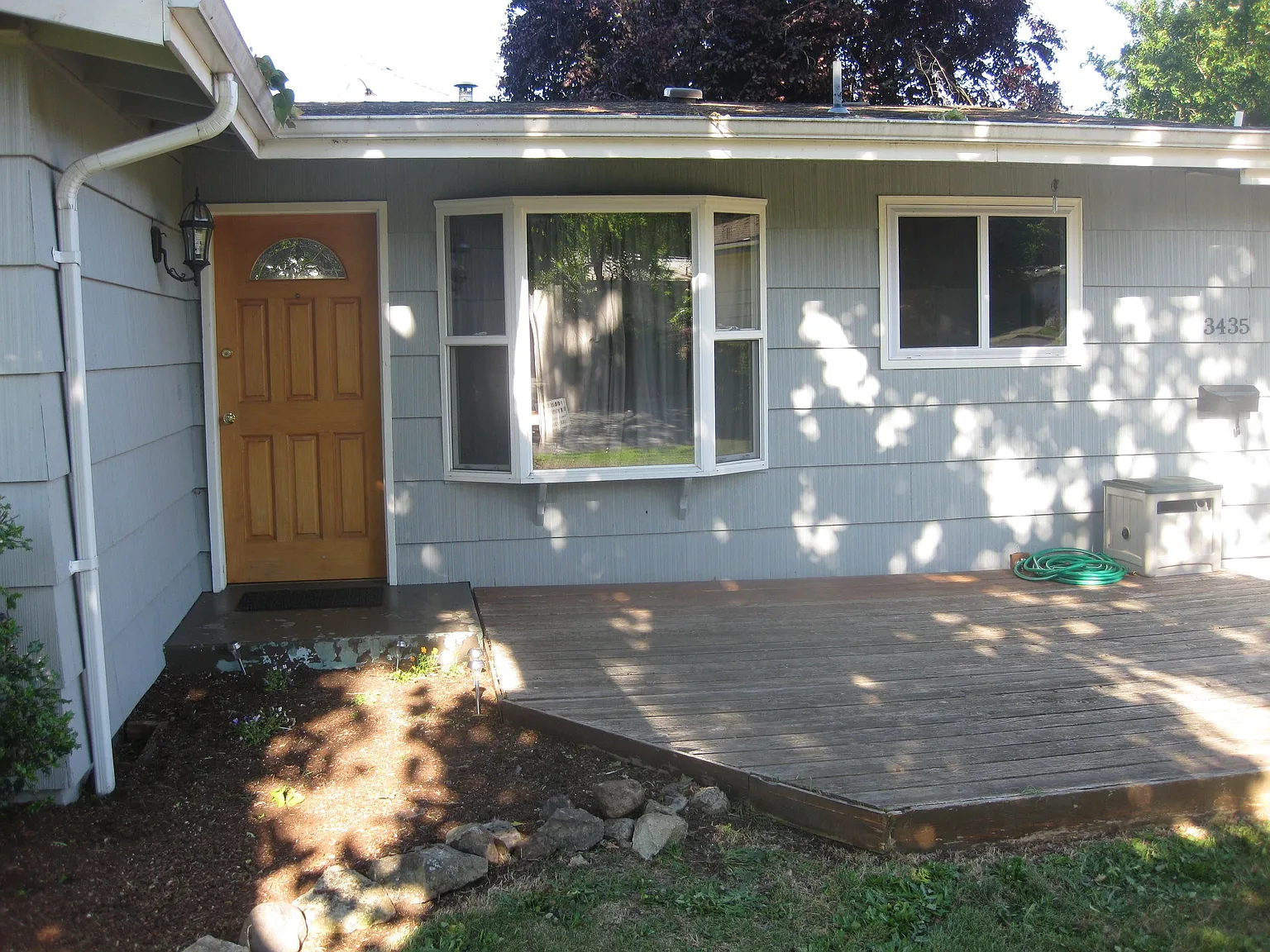 3435 Ferry St photo 1