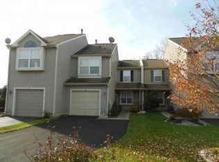 2 Nutmeg Pl, Newtown, PA 18940