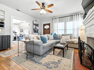 1609 Belle Pl, Fort Worth, TX 76107
