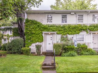 6809 NE Broadway St, Portland, OR 97213