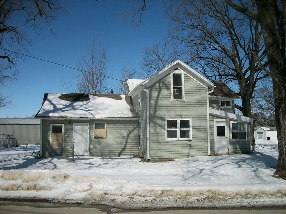 2nd image of 103 N West St
