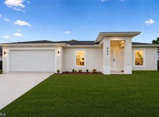 909 Grant Blvd, Lehigh Acres, FL 33974
