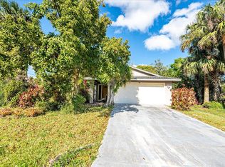 1801 SW Leafy Rd, Port Saint Lucie, FL 34953