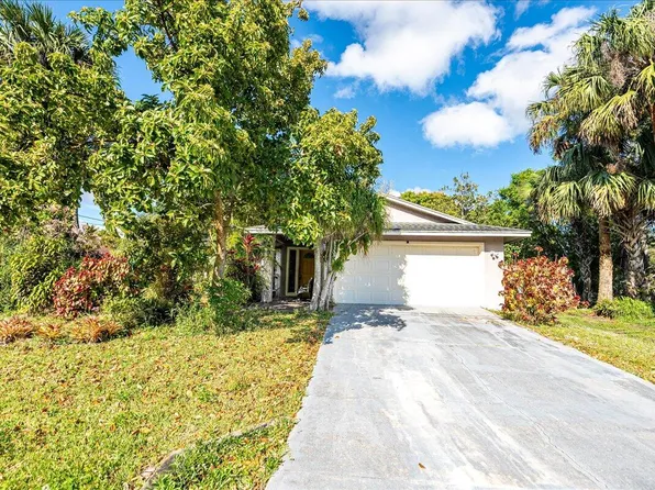 1801 SW Leafy, Port St Lucie, FL 34953