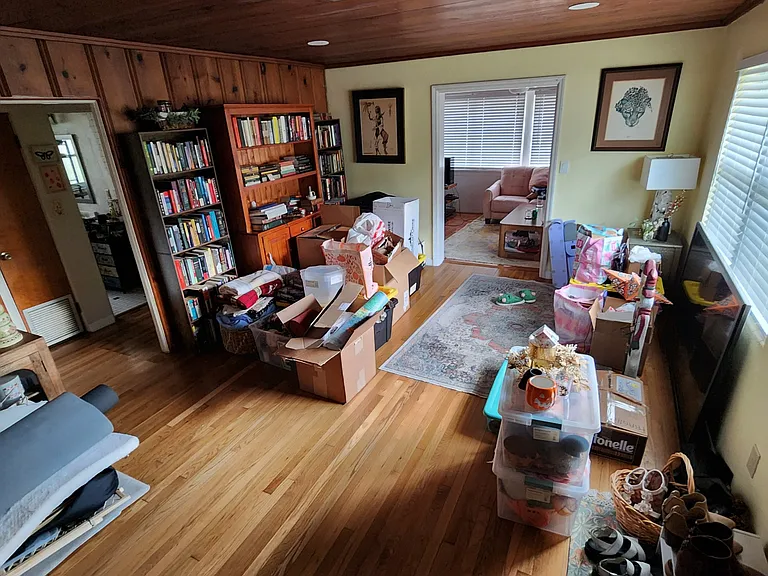 321 S Forest Ave — Photo 12