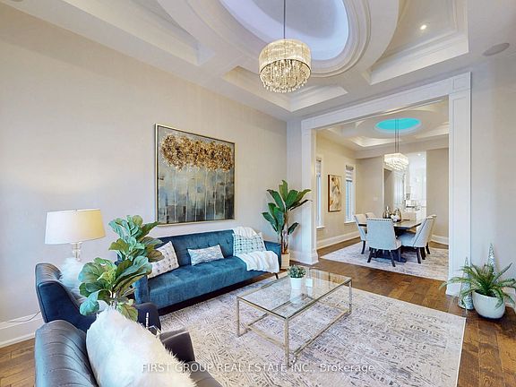 5th image of 1834 Fairport Rd