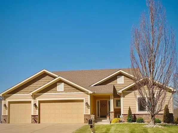 626 Liberty Rd, Smithville, MO 64089