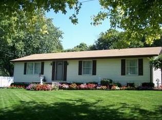 81 N Margaret Dr, Lakeside Marblehead, OH 43440
