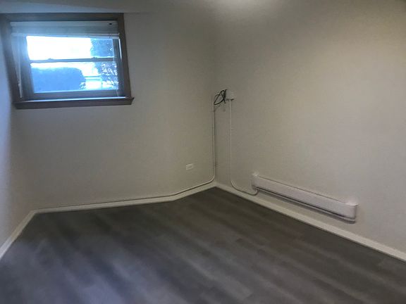 5th image of 6355 N Newark Ave #G