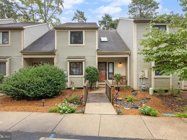 44 Dorset Ct, Marlton, NJ 08053