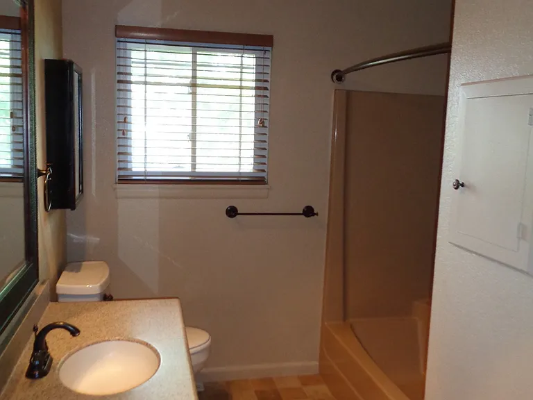 681 Garnet Ave — Photo 5