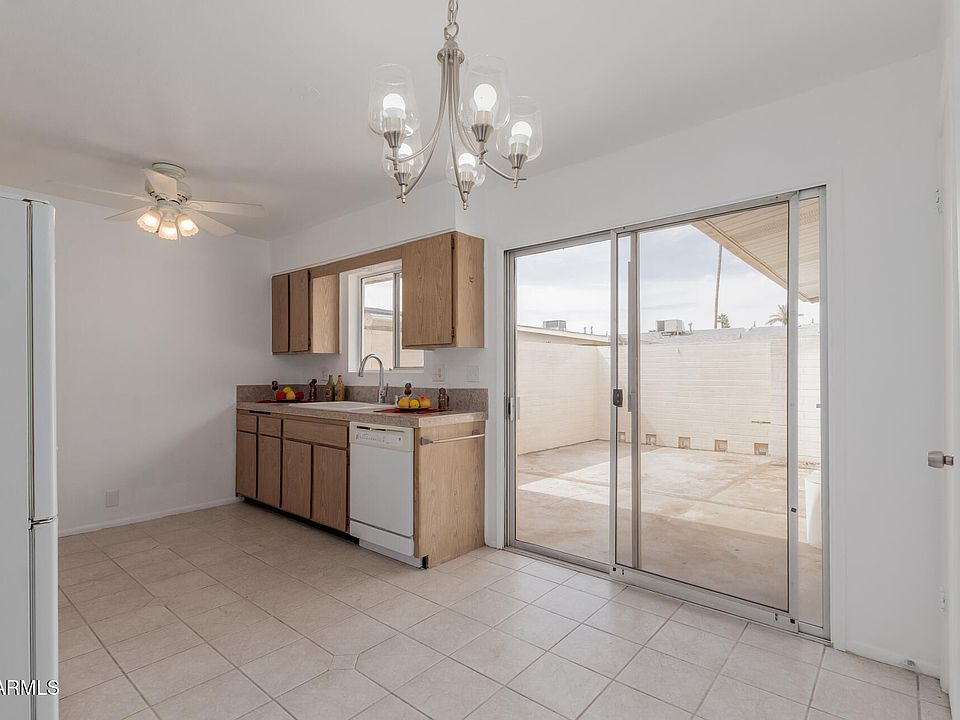 1st image of 9265 N 111TH Avenue