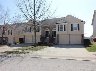 1305 NW Ashley Ln, Grain Valley, MO 64029