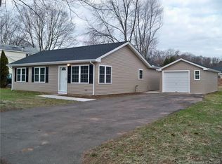 21 Apple St, Wallingford, CT 06492