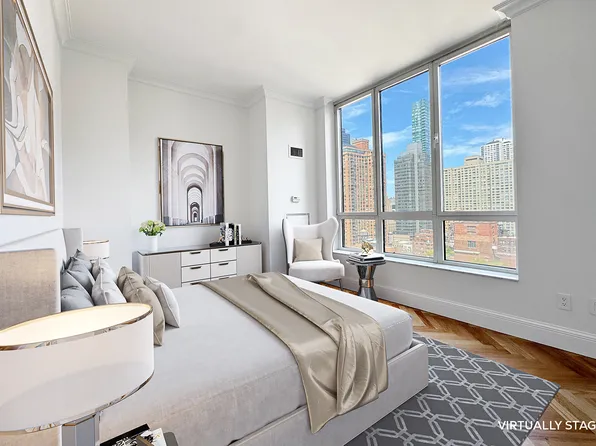 351 East 51st Street image 7 of 13