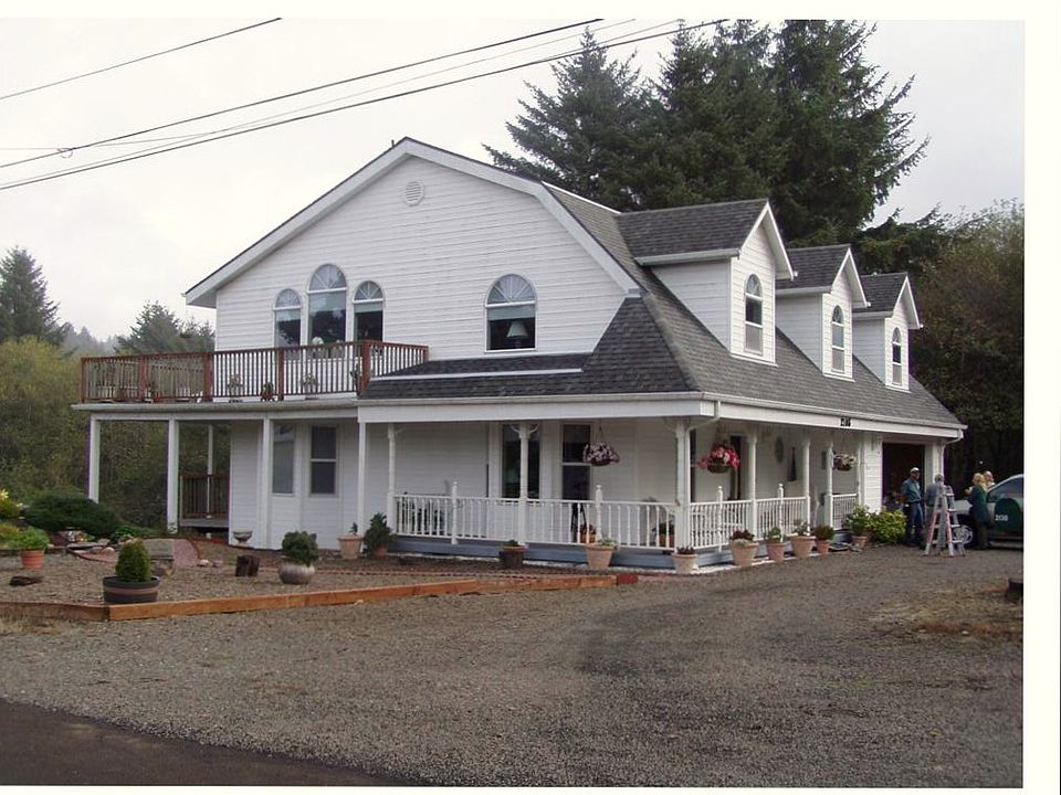 1st image of 2105 NE 64th Dr