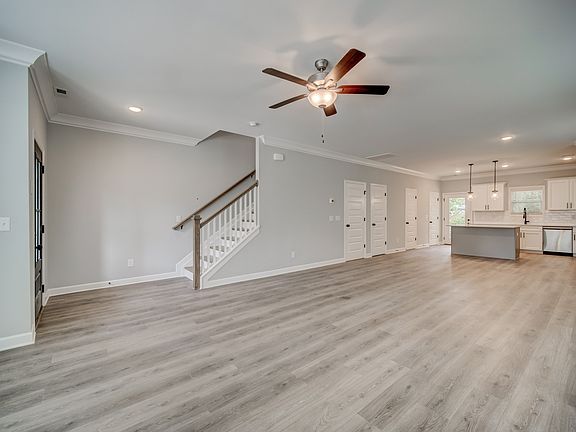 4th image of 240 Holywell Dr Lot 96